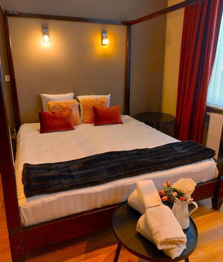 Mezonvin Hotel
